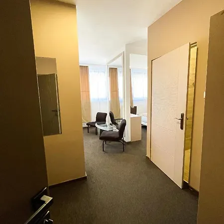 Hotel Oreg-to Club Tata