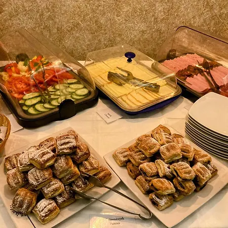 Oreg-to Club Hotell