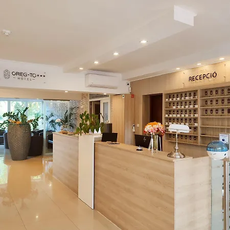 Oreg-to Club Hotell Tata