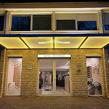Hotel Oreg-to Club Tata